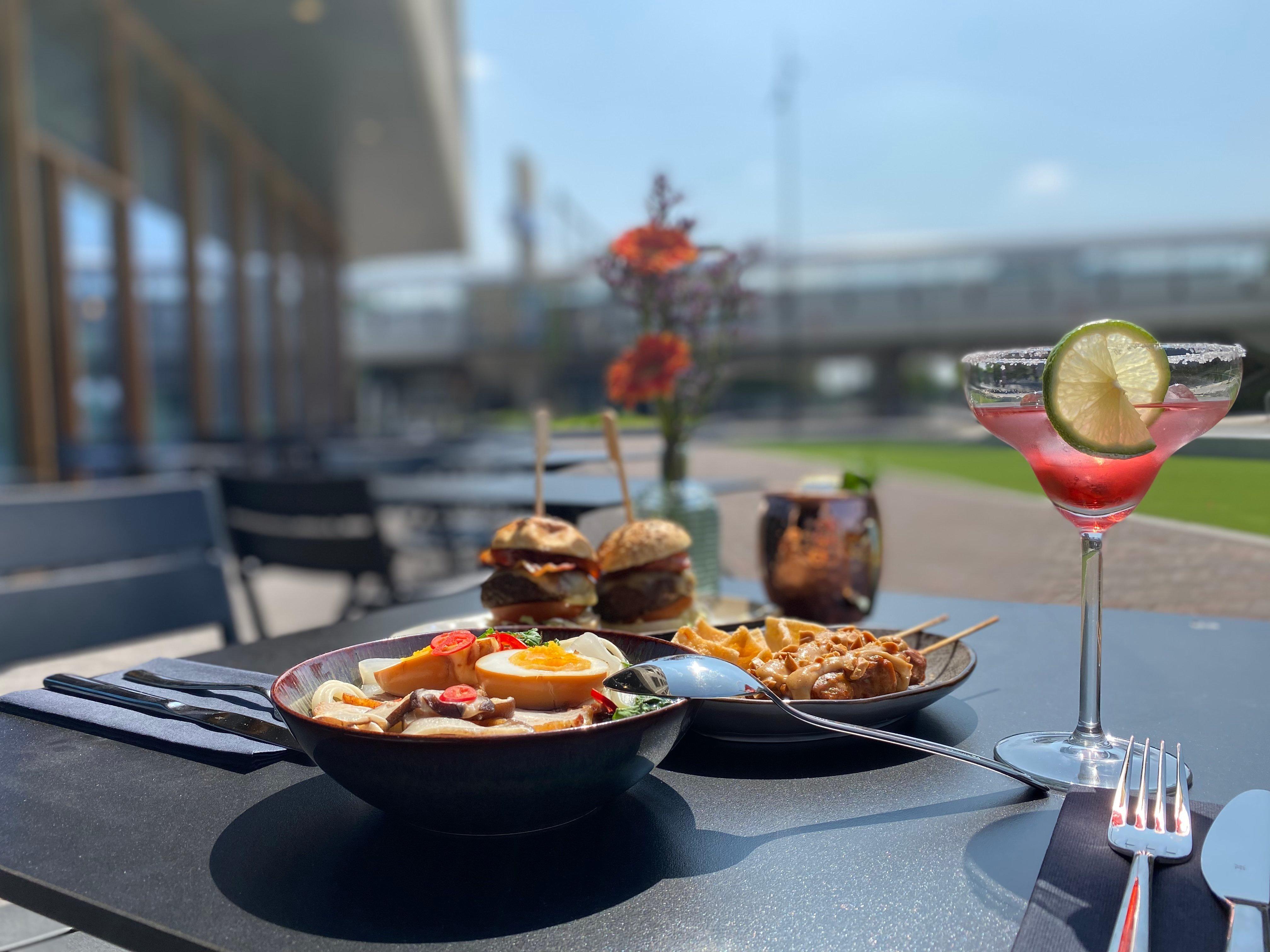 Holiday Inn Express - Almere By Ihg Exterior foto